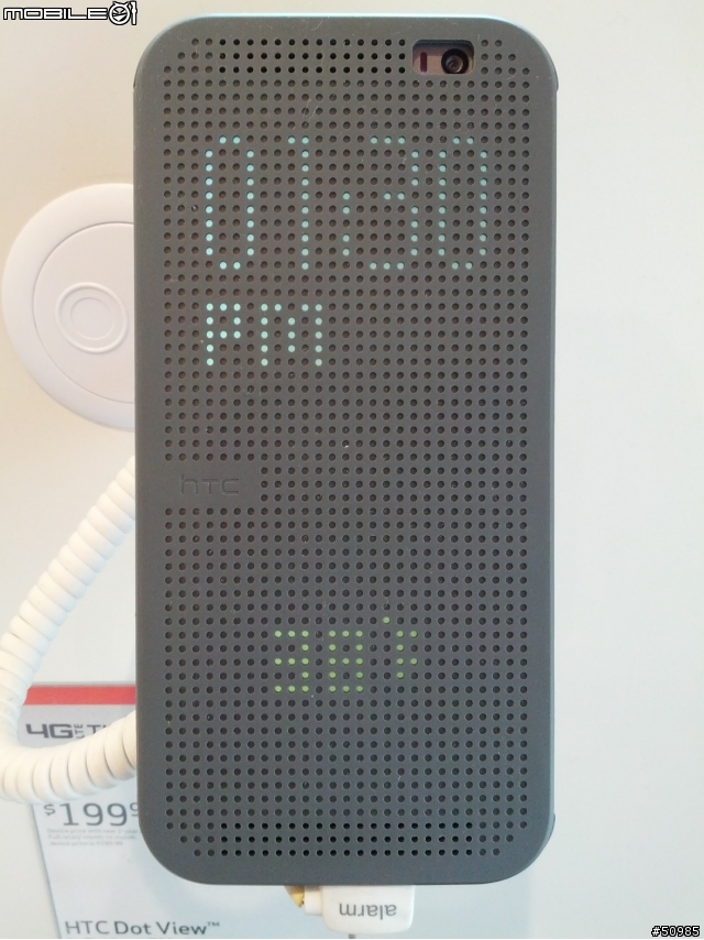 [簡單開箱] HTC One M8  - 新增 Dot View Cover開箱
