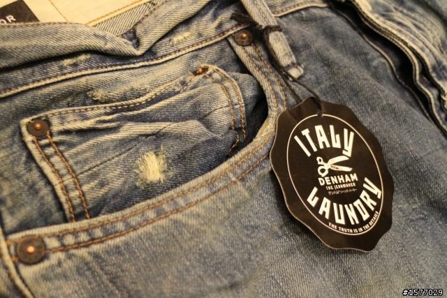 [分享] DENHAM品牌  RAZOR Slim Fit - 5 YEAR