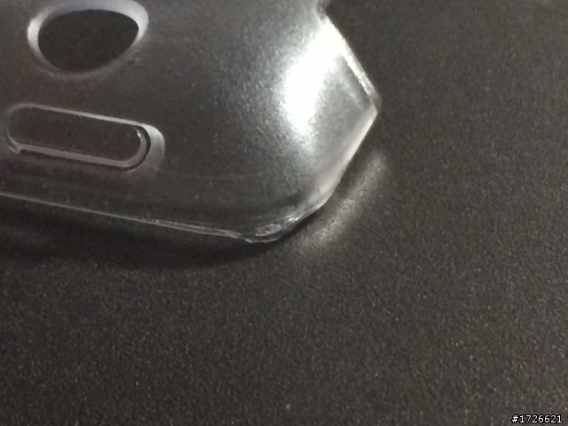 關於moshi iglaze with versacovet輕薄防刮多角度前後保護套外觀問題