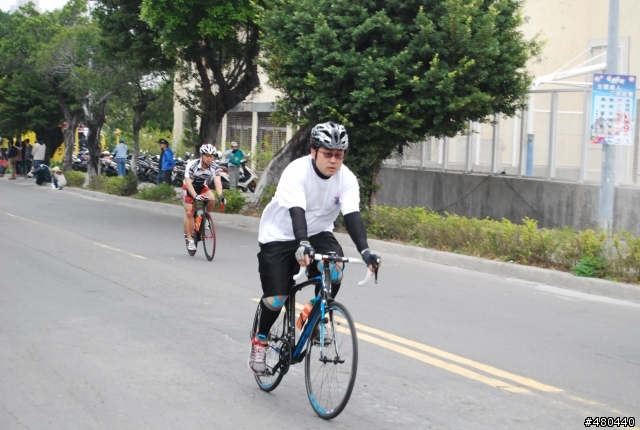 2014年3/9高雄愛河鐵人賽自行車起點出發照片