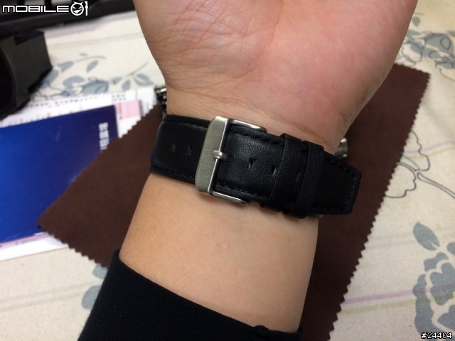 [分享] PEBBLE STEEL 金屬版新款智慧手錶動手玩！2014/03/05更新