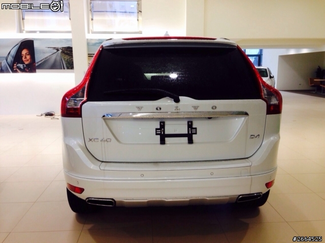 XC60 D4 大船入港 準備交車 （珍珠白）