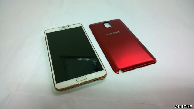 NOTE 3 玫瑰金(新增白機)+ 原廠潮牌背蓋(個性紅)
