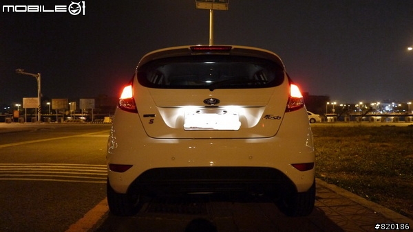 FIESTA 1.0T白色開箱
