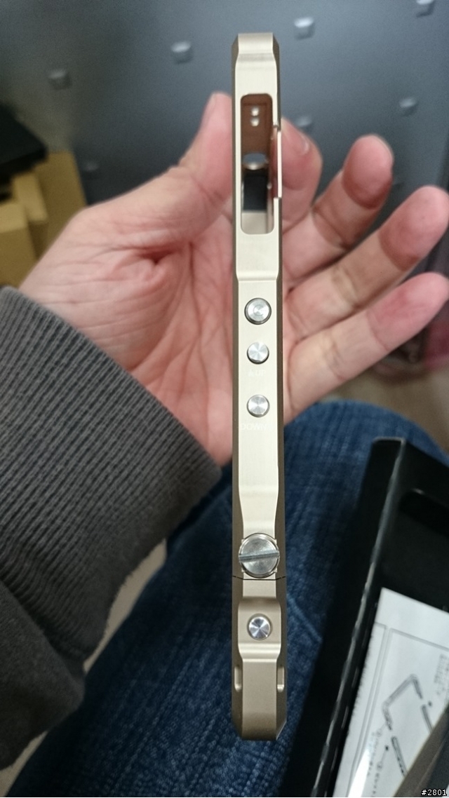 alumania EDGE LINE for Xperia Z1 保護框開箱!!