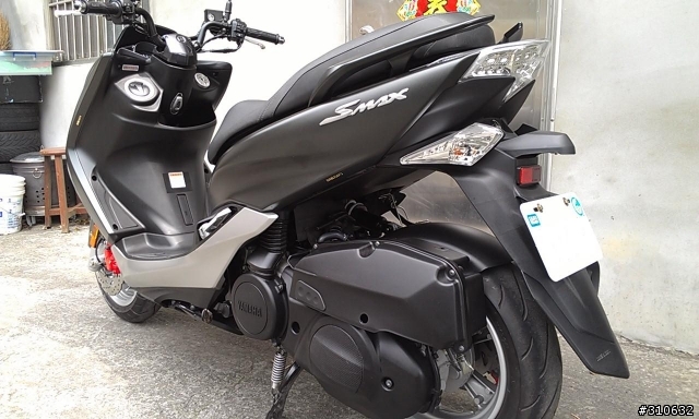 開箱我的愛車///yamaha s max///