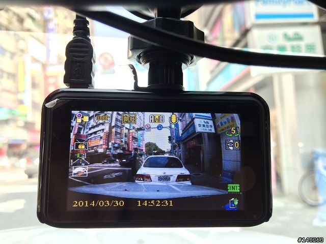 GT680W GPS 行車紀錄器開箱 順便 PK G1W白牌機 [兩台皆為聯詠NTK96550+AR0330]