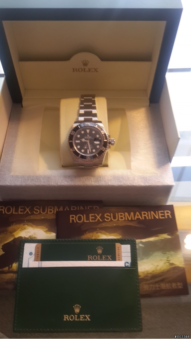 Rolex Submariner Date-116610-LN