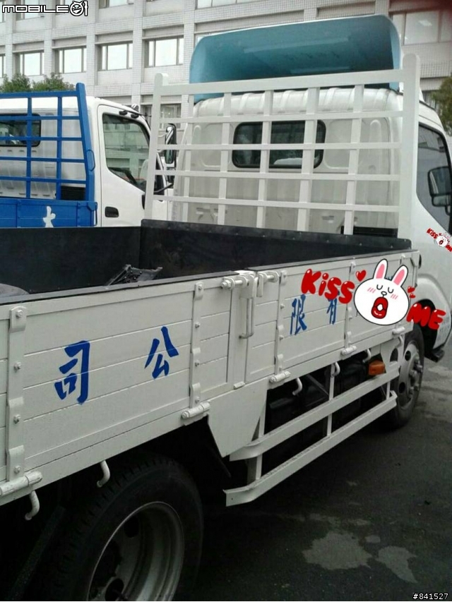 公司新進員工 HINO 300 3.5噸 正式上班!