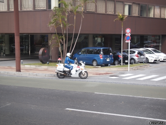 以馬車來說算是台灣的大型重型機車了嗎!?