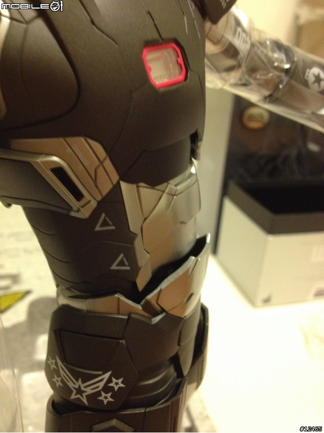 Hot Toys MMS198103B 鋼鐵人戰爭機器限定版