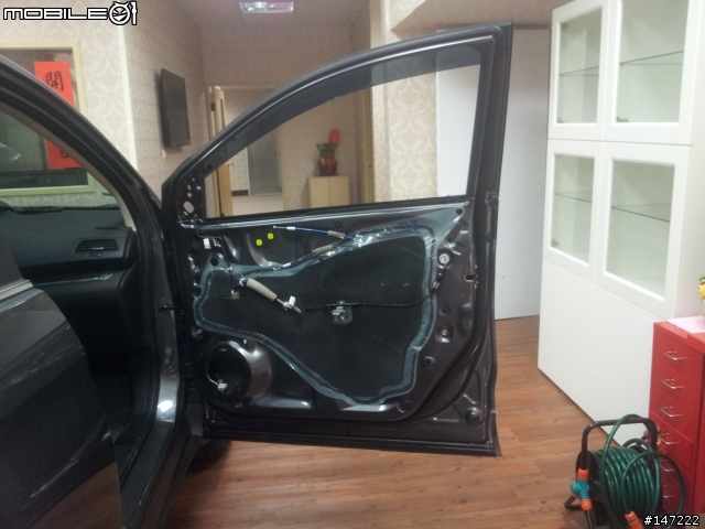CRV 2.4 VTI 加裝車側影像輔助系統