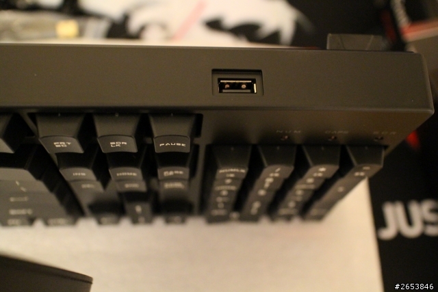 [開箱] Cooler Master 電競滑鼠 2014 最新作品 Mizar 弒日狼