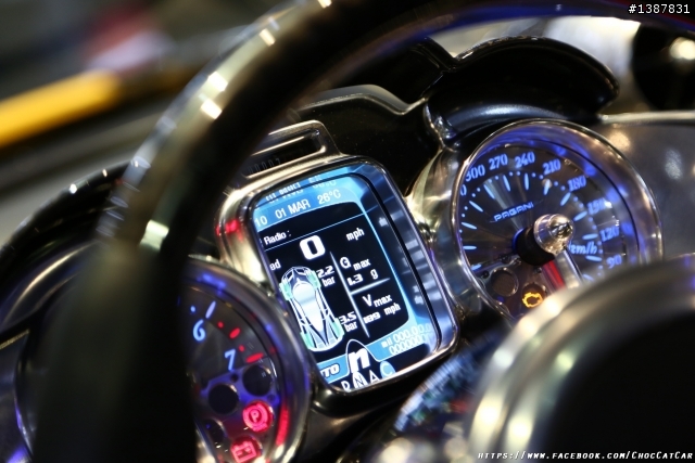 義大利精品超跑 Pagani Huayra& Zonda Revolucion圖多分享