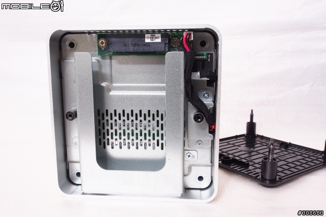 Intel NUC D34010WYKH開箱