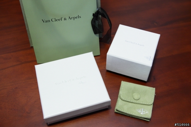 永結同心的完美化身--Van Cleef & Arpels "Couture Solitaire"