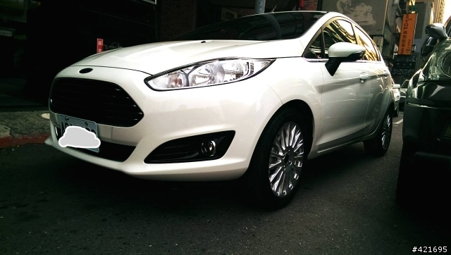 Hello Beautiful 換我開箱啦~~ 2014 FORD Fiesta 1.0T