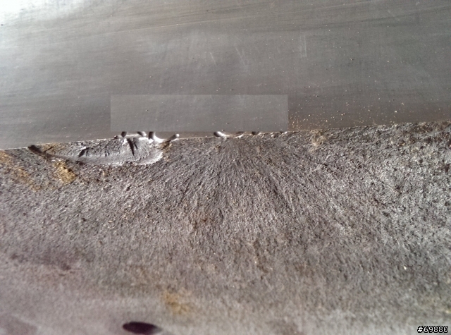 『附圖』模具一直裂，請高手指教