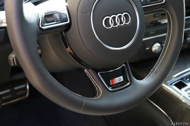2014 Audi S6 Avant Test Report