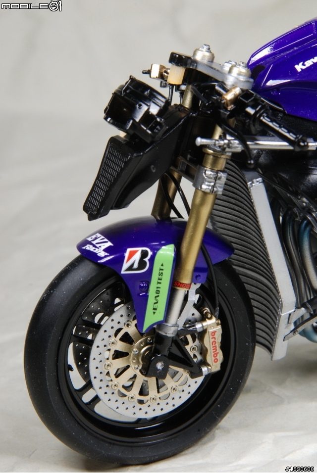 <圖片分享>鈴鹿8耐の ZX-10R初号機樣式