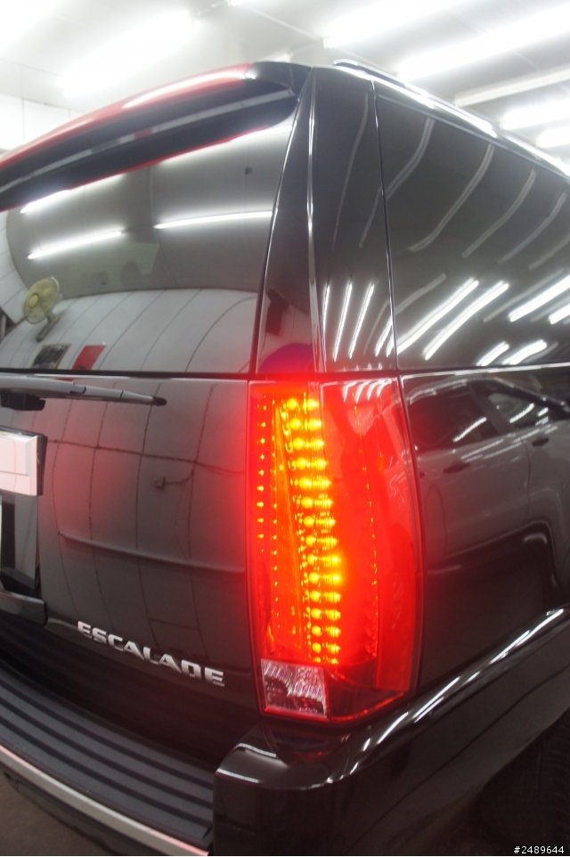 雙硬漢 Ford Ranger vs Cadillac Escalade