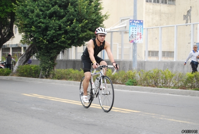2014年3/9高雄愛河鐵人賽自行車起點出發照片