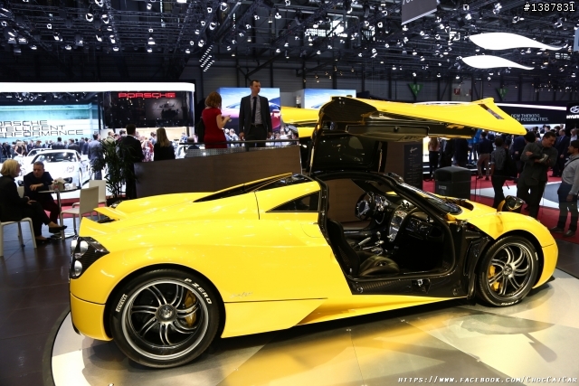 義大利精品超跑 Pagani Huayra& Zonda Revolucion圖多分享