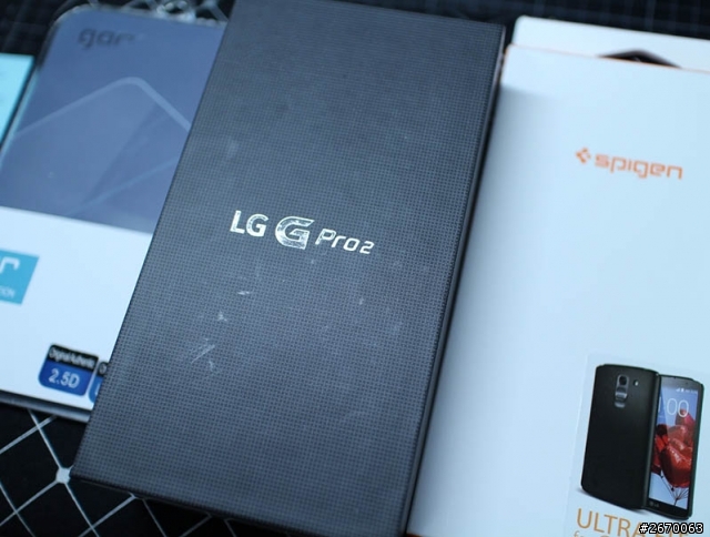 4月6號 更新 紫色 Z1 比較 LG  G PRO2 黑色 開箱 NOTE3 SONY Xperia V 的 螢幕 比較心得 圖很多