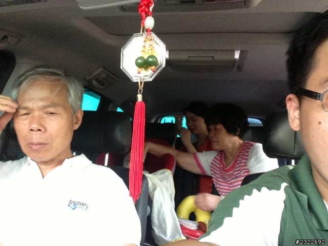 熱鬧的七人座市場 讓我有了些感想、感嘆~~與感動