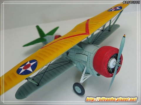 紙模 - Curtiss BF2C Hawk 雙翼飛機