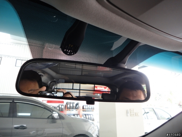 台中大里,New Santa Fe 出沒,注意!