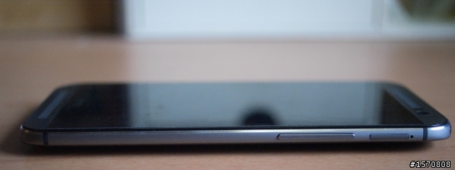 【經典再現】hTC New One M8 開箱  /  M7比比看(圖多)