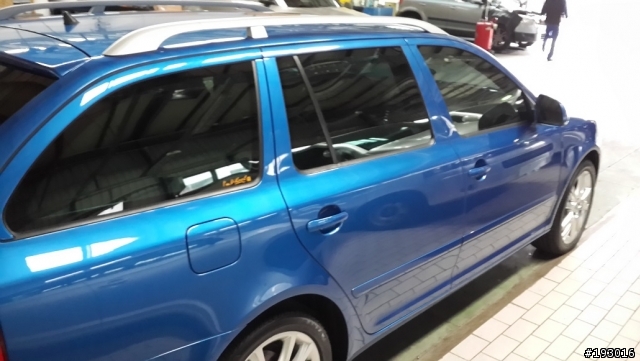 開箱囉 小弟的 OCTAVIA COMBI RS TDI 藍色