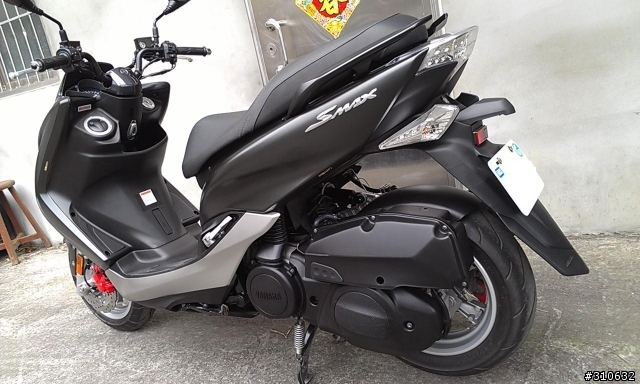 開箱我的愛車///yamaha s max///