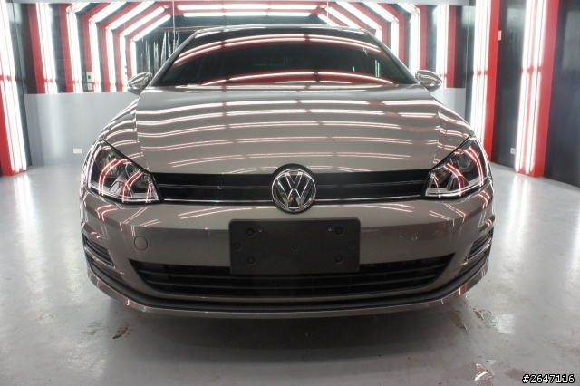 【開箱】正14 Golf 7 1.6TDI +定速+17吋GTI鋁圈+新車鍍膜 (圖多)