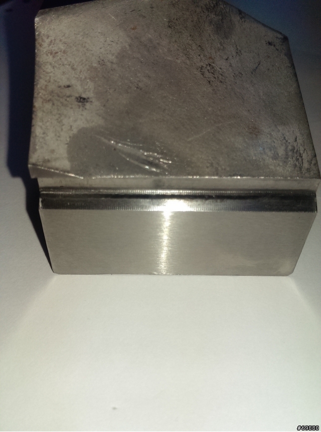 『附圖』模具一直裂，請高手指教