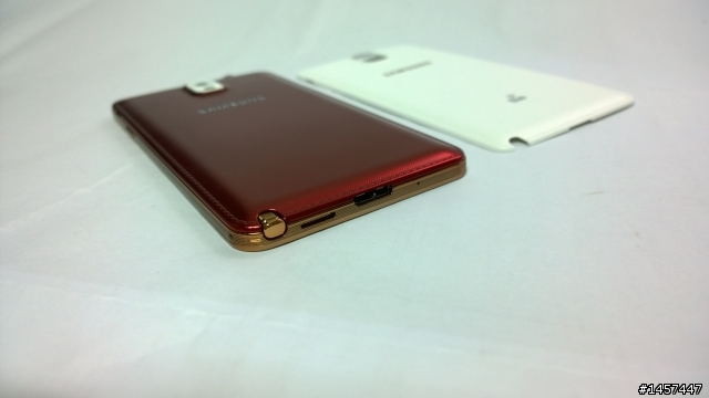 NOTE 3 玫瑰金(新增白機)+ 原廠潮牌背蓋(個性紅)
