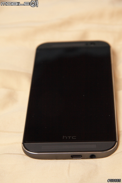 [簡單開箱] HTC One M8  - 新增 Dot View Cover開箱