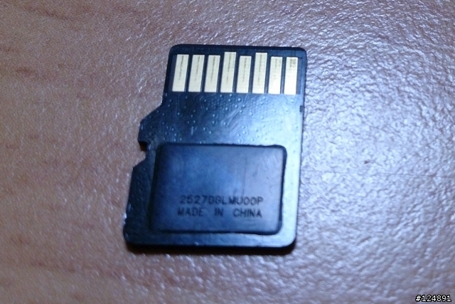 悲劇的SanDisk Mobile Ultra Micro SDXC 64GB
