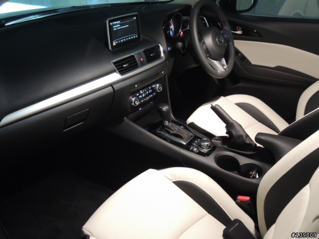 New 2014 Mazda 3 小紅開箱