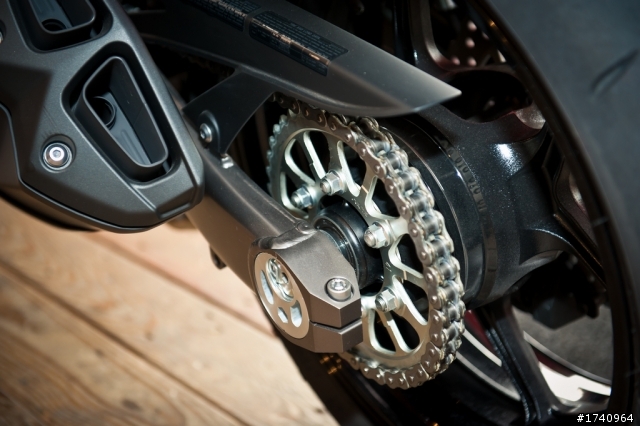 Kawasaki Ninja Z1000SX 開箱!! [警告：圖多慎入]