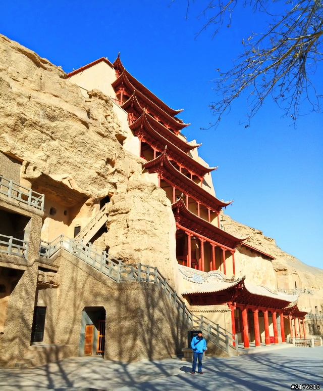 絲路思路 . 一個人旅行 . 穿越時空千里