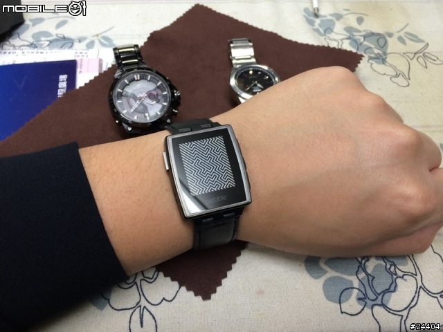 [分享] PEBBLE STEEL 金屬版新款智慧手錶動手玩！2014/03/05更新