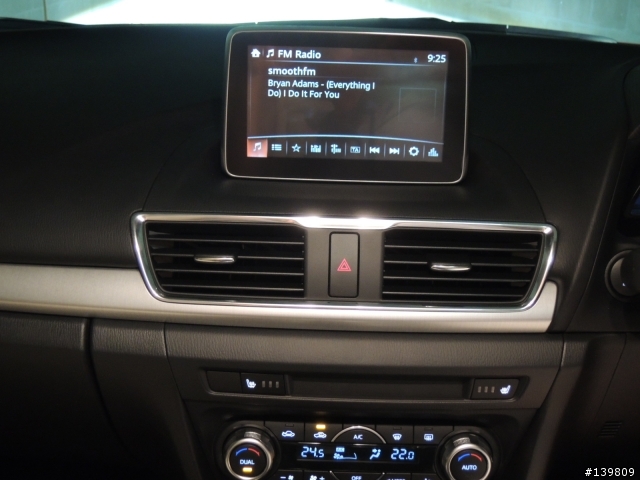 New 2014 Mazda 3 小紅開箱