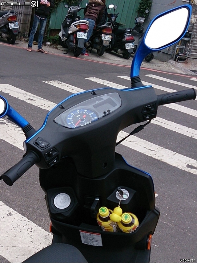 201401 Suzuki NEX 神車駕到&購車心路歷程...店家小經歷(新莊金旺昌、重輪suzuki、五郎安全帽、可樂摩托精品、冠捷機車材料、金鈴suzuki、油購站、福昇機車材料)