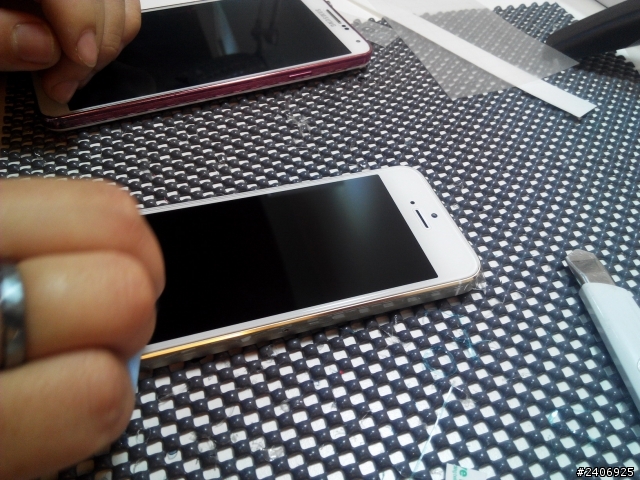 iphone 5/5s 『首發』imos 採用康寧玻璃 9H 保護貼 超犯規！