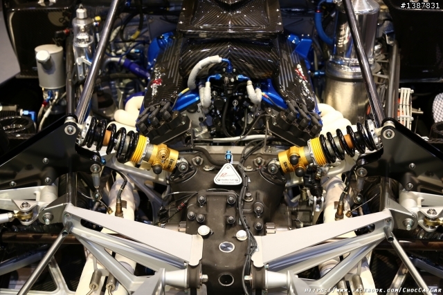 義大利精品超跑 Pagani Huayra& Zonda Revolucion圖多分享