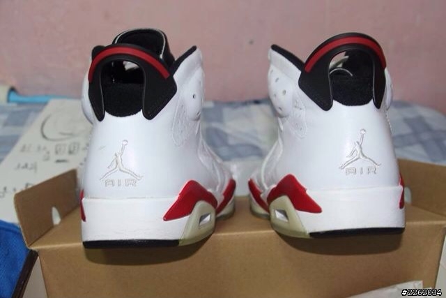 當2010 AIR JORDAN 6出現時