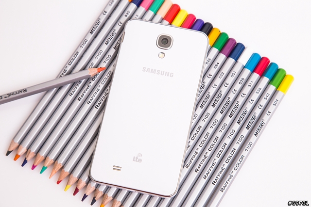 SAMSUNG Galaxy J 與渝渝的午後時光