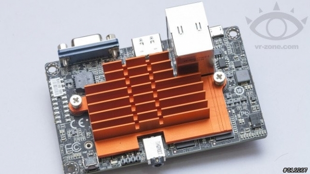 Intel Bay Trail-M ECS LIVA   好小台迷你機